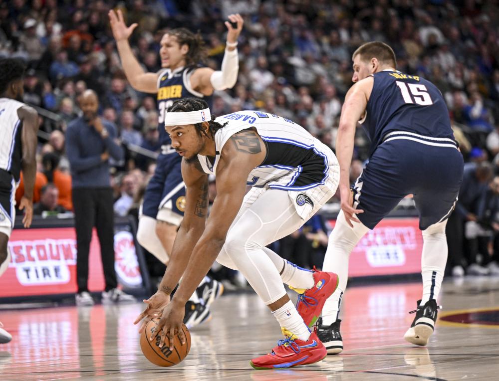 往往受到多 往往受到多