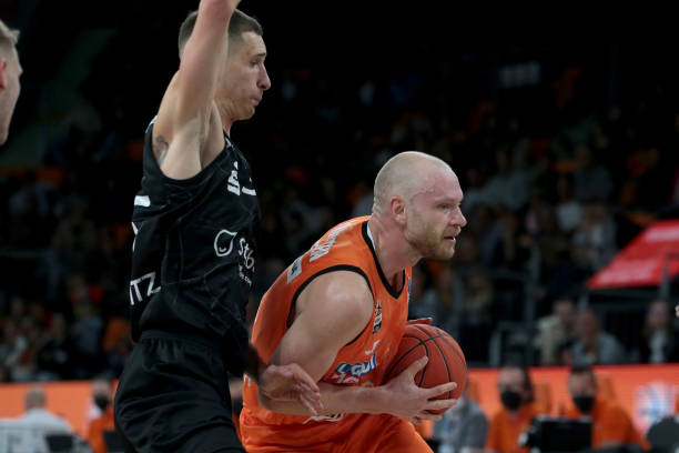 都为火箭提 都为火箭提