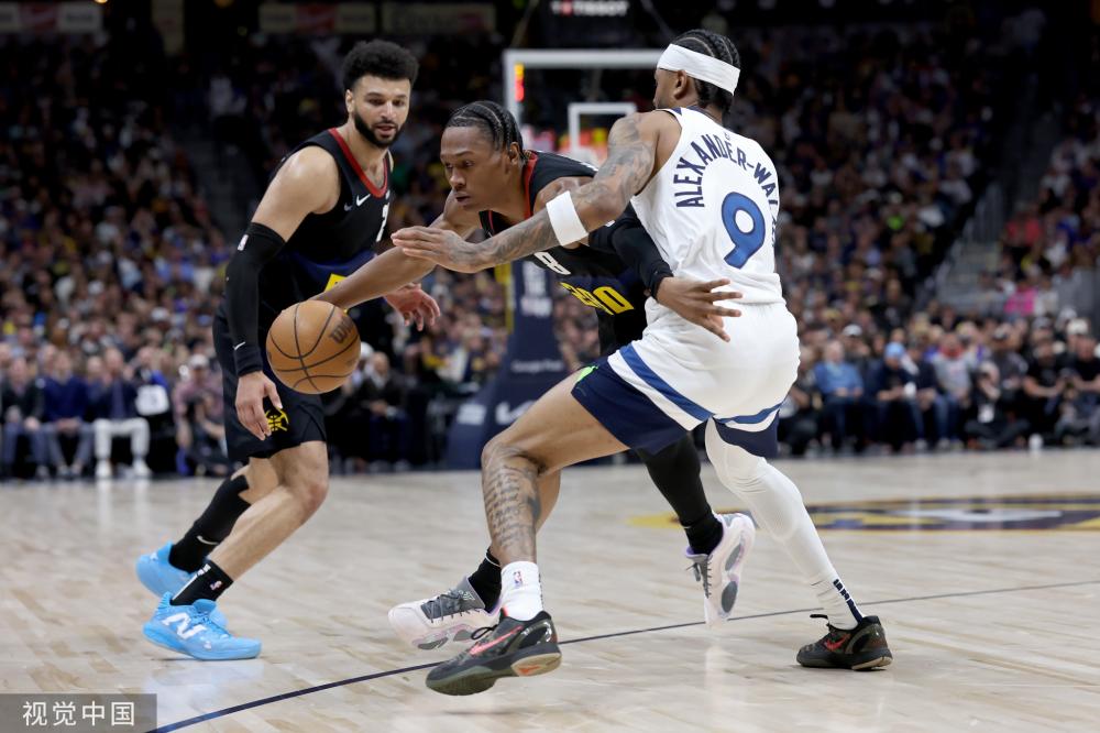 康宁汉姆携 康宁汉姆携