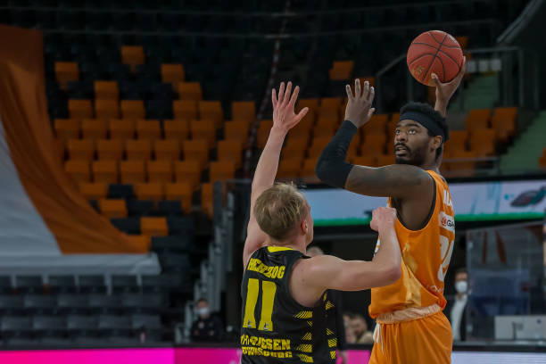 也为日本年 也为日本年